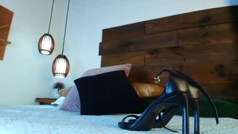 Snapshot of candy_feett chatting on 3, 5, 2026 Jolie online show from 3, 5, 2026