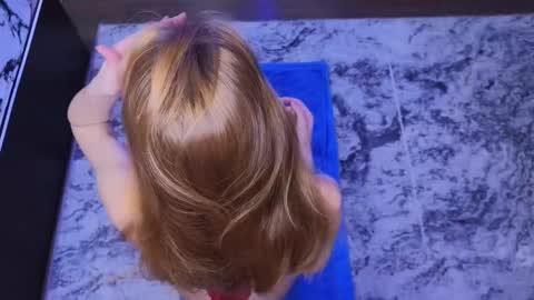 candy_flosse online show from 29, 10, 2025