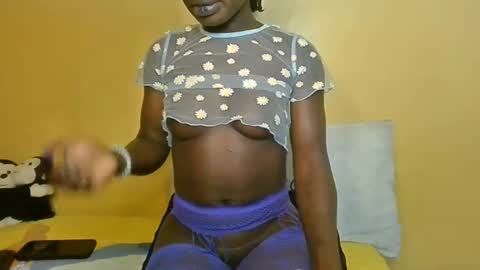 Snapshot of candy_hun chatting on 4, 7, 2026 candy_hun online show from 4, 7, 2026