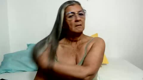 Snapshot of candy_mature_ chatting on 28, 6, 2026 candy online show from 28, 6, 2026