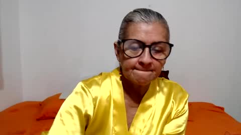 Snapshot of candy_mature_ chatting on 15, 7, 2026 candy online show from 15, 7, 2026