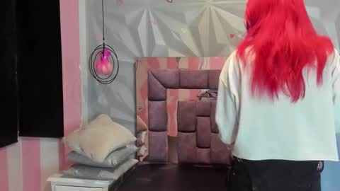 Ania online show from 6, 2, 2025