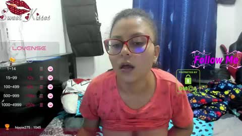 Snapshot of candy_val chatting on 4, 2, 2025 candy_val online show from 4, 2, 2025
