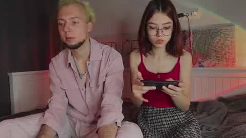 Snapshot of candybeee chatting on 1, 11, 2025 candybeee online show from 1, 11, 2025