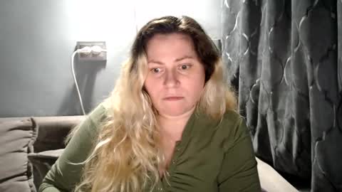 Snapshot of candycream74 chatting on 15, 2, 2026 Laura online show from 15, 2, 2026