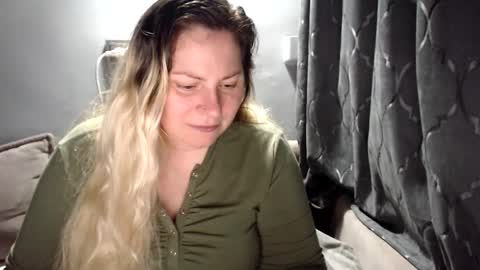 Snapshot of candycream74 chatting on 6, 3, 2026 Laura online show from 6, 3, 2026