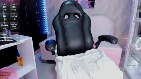 Snapshot of candycuckol chatting on 2, 12, 2024 Candy online show from 2, 12, 2024