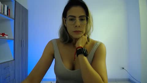 Candy Dowson online show from 2, 2, 2026