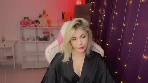 You can call me HH online show from 5, 12, 2025