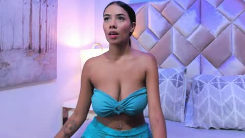 Candy online show from 4, 4, 2026