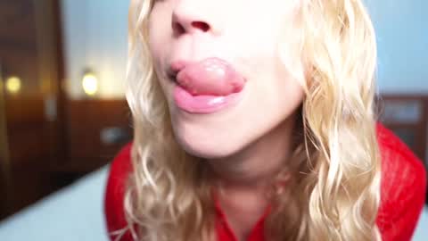 Snapshot of candylisa chatting on 1, 3, 2026 FANSLY - online show from 1, 3, 2026