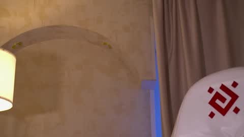 Snapshot of candylolly_ chatting on 7, 5, 2026 Anna online show from 7, 5, 2026