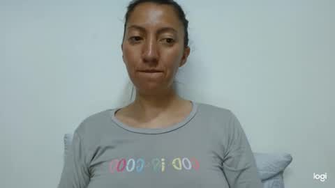 Snapshot of candymilfff chatting on 6, 6, 2026 candymilfff online show from 6, 6, 2026