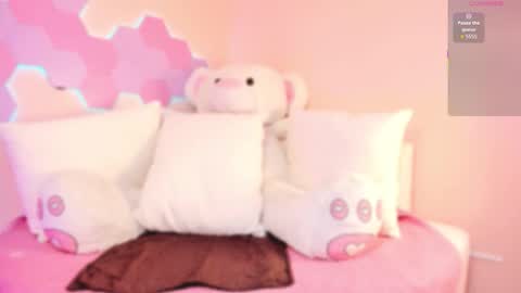 Snapshot of candyskinny21 chatting on 17, 3, 2026 MIA online show from 17, 3, 2026