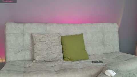 Snapshot of candyy_bella chatting on 30, 4, 2026 Isabella online show from 30, 4, 2026