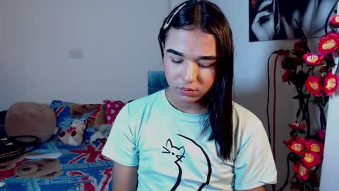 Snapshot of candyy_doll_ chatting on 14, 5, 2026 candyy_doll_ online show from 14, 5, 2026