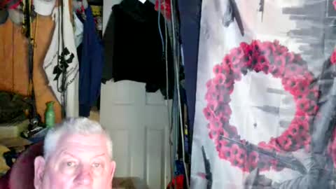 Snapshot of canoelicker69 chatting on 18, 4, 2026 canoelicker69 online show from 18, 4, 2026