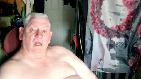 Snapshot of canoelicker69 chatting on 9, 5, 2026 canoelicker69 online show from 9, 5, 2026