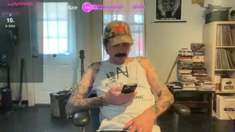 Snapshot of cantleavethehouse chatting on 9, 2, 2025 cantleavethehouse online show from 9, 2, 2025