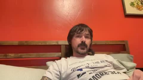 Snapshot of cantleavethehouse chatting on 20, 10, 2025 cantleavethehouse online show from 20, 10, 2025