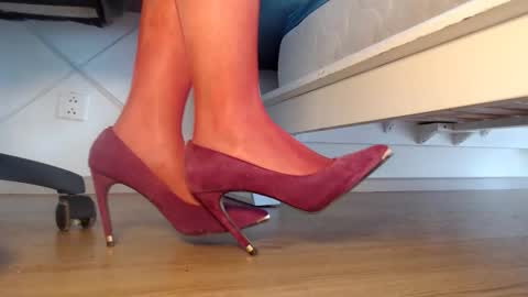 Snapshot of caolau chatting on 21, 9, 2025 Miss Di online show from 21, 9, 2025