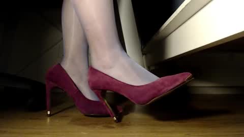 Snapshot of caolau chatting on 1, 11, 2025 Miss Di online show from 1, 11, 2025