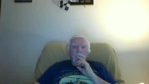 Snapshot of capecod21 chatting on 29, 12, 2024 capecod21 online show from 29, 12, 2024