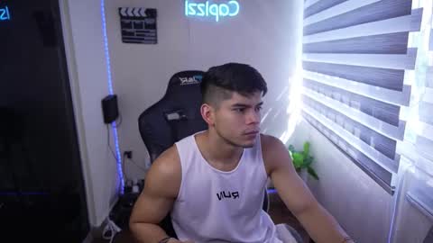 Snapshot of capizzi_ chatting on 17, 2, 2026 David Capizzi online show from 17, 2, 2026