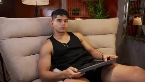 Snapshot of capizzi_ chatting on 27, 2, 2026 David Capizzi online show from 27, 2, 2026