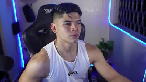 Snapshot of capizzi_ chatting on 25, 3, 2026 David Capizzi online show from 25, 3, 2026