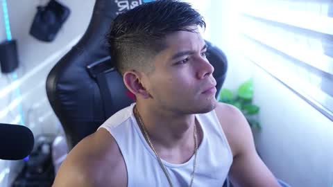 Snapshot of capizzi_ chatting on 29, 3, 2026 David Capizzi online show from 29, 3, 2026