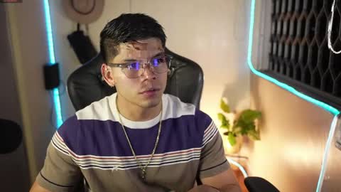 Snapshot of capizzi_ chatting on 14, 4, 2026 David Capizzi online show from 14, 4, 2026