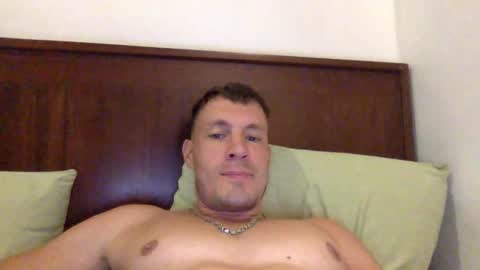 Snapshot of capt_oliver chatting on 11, 12, 2024 follow my twitter online show from 11, 12, 2024