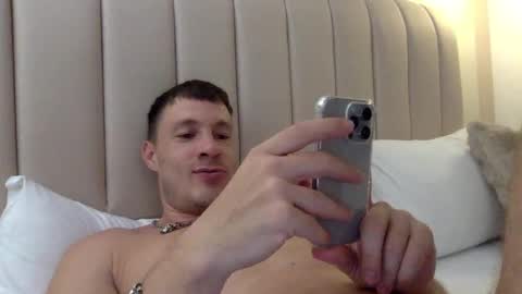 Snapshot of capt_oliver chatting on 25, 12, 2024 follow my twitter online show from 25, 12, 2024