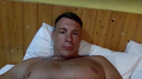 Snapshot of capt_oliver chatting on 4, 2, 2025 follow my twitter online show from 4, 2, 2025