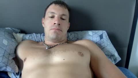 Snapshot of capt_oliver chatting on 7, 3, 2025 follow my twitter online show from 7, 3, 2025