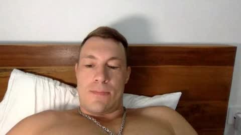 Snapshot of capt_oliver chatting on 25, 9, 2025 follow my twitter online show from 25, 9, 2025