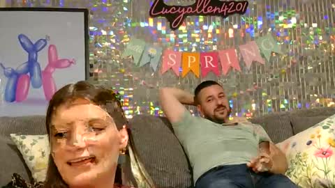 Snapshot of caraandcole chatting on 3, 5, 2026 Cara and Cole online show from 3, 5, 2026