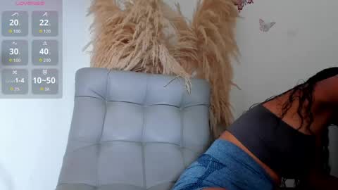 Snapshot of caraiosh_ chatting on 15, 5, 2026 Cara online show from 15, 5, 2026