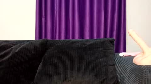 caramel_drip1 online show from 11, 7, 2026