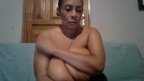 candylious81 online show from 17, 4, 2026