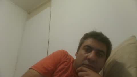 Snapshot of caravibugue chatting on 15, 12, 2024 caravibugue online show from 15, 12, 2024