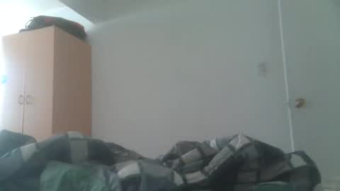 Snapshot of caravibugue chatting on 16, 12, 2024 caravibugue online show from 16, 12, 2024