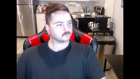 Snapshot of cardi_beans chatting on 28, 10, 2025 cardi_beans online show from 28, 10, 2025