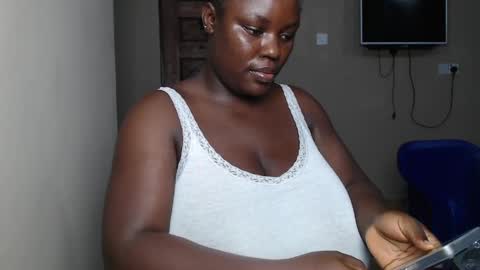 Snapshot of cardixxbabe chatting on 17, 5, 2026 cardixxbabe online show from 17, 5, 2026