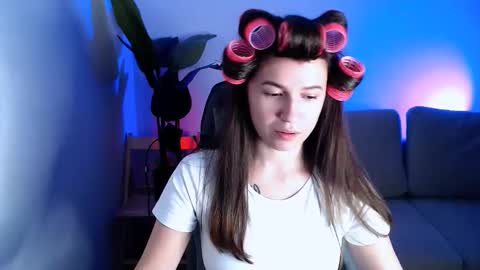 Mary online show from 30, 11, 2025