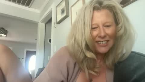 carebear5719 online show from 21, 3, 2026