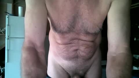 Snapshot of caressluving chatting on 12, 9, 2025 Caressluving online show from 12, 9, 2025