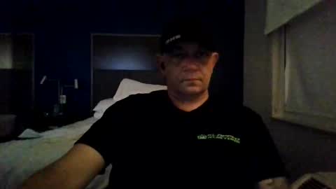 Snapshot of carguy4fun chatting on 2, 5, 2026 carcouple4fun online show from 2, 5, 2026