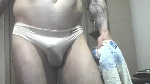 Snapshot of carin_the_body chatting on 11, 6, 2026 Laz online show from 11, 6, 2026